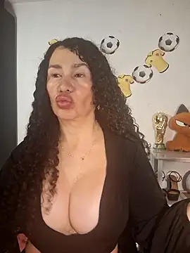 Lina_444 webcam