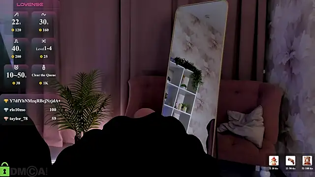 nicolewoss webcam