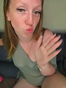 SweetGermanAlina webcam