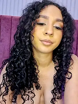 LiaMontiel_ webcam
