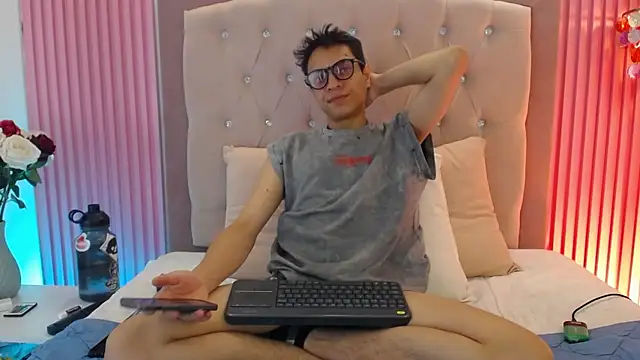 Daniel_Sterling webcam