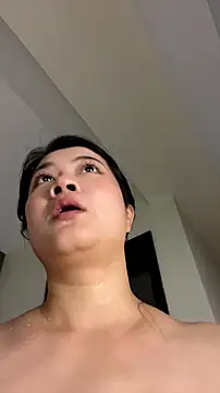 mo-mo-69 webcam