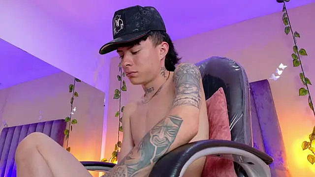 Nascary_Fox webcam