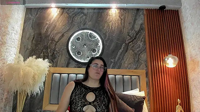 BellaPeers_ webcam