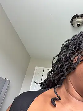 GirthGoddessCoco webcam