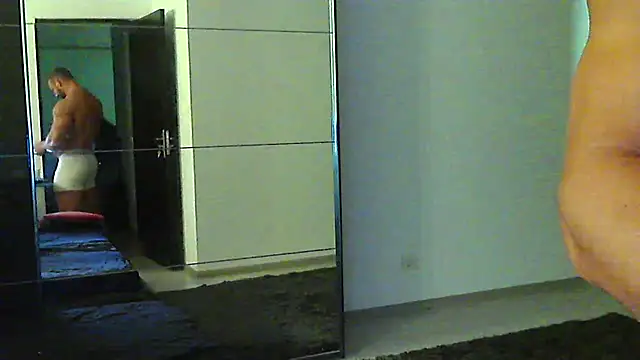 muscularkevin webcam