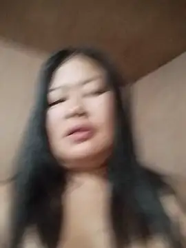 Lovelywoman43 webcam