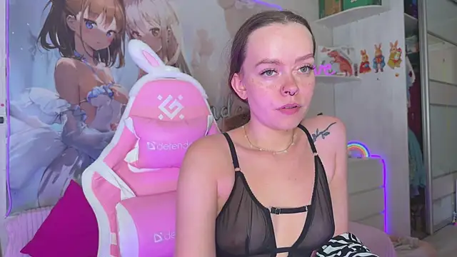 CheekySashaCharm