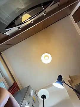 Hotmomcheckk_ webcam