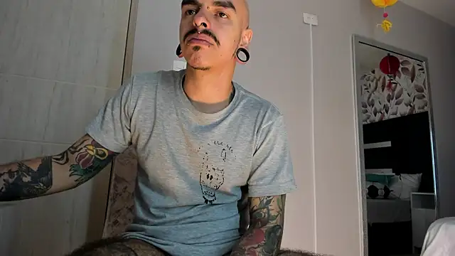 kaletattoo webcam