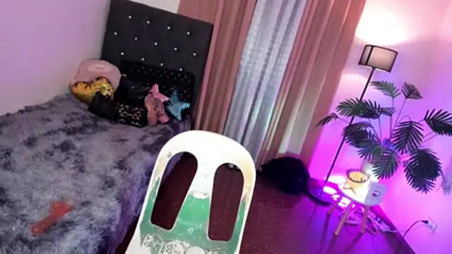 itsmeSiannaLoove69 webcam