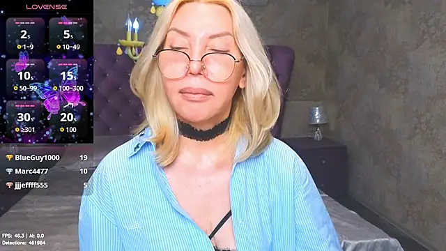 Wendy_Waves webcam