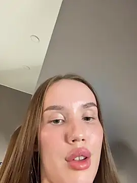 Jasmin_Glow webcam