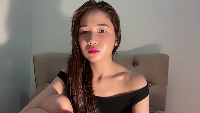 Angelic_bitchy webcam