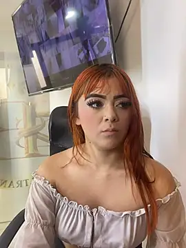 Roxy_Fox_2 webcam