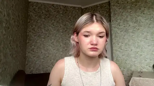 PearlyCafferky webcam