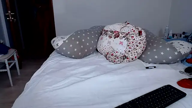 LadyyEvolet webcam