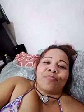 Brunette_sasha webcam