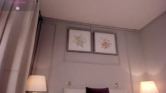 allisonpariss webcam
