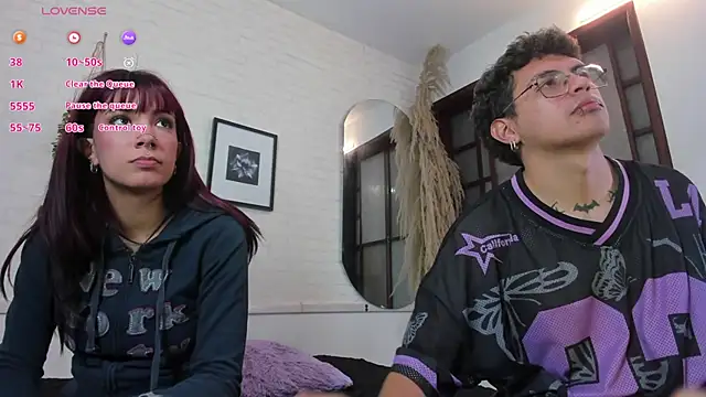 dalhia_and_hades webcam
