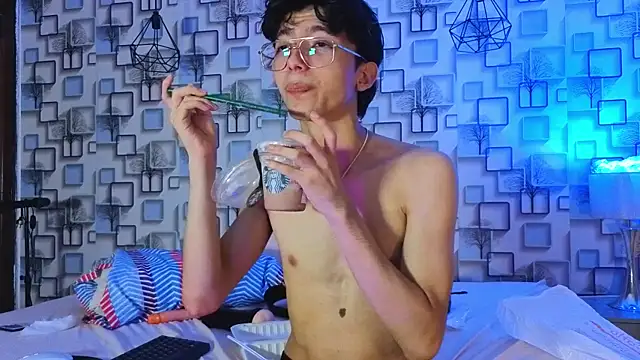 Twink_Sebas7 webcam