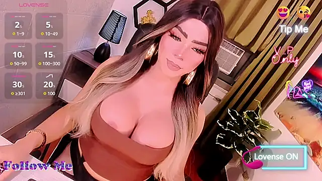 xJackieHugeSuckerx webcam