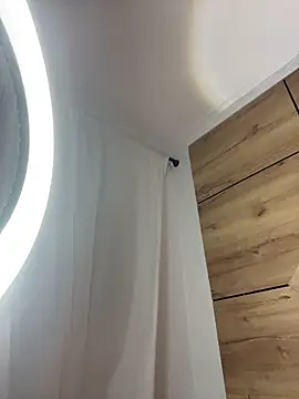 MiaBlonde1 webcam
