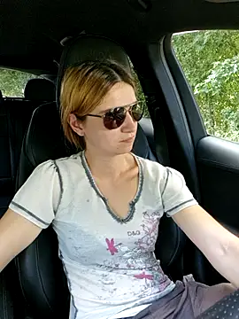 Mercedeswoman8 webcam