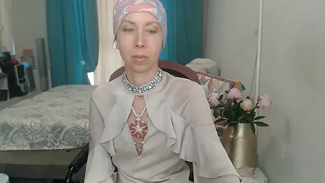 LuxuryNika