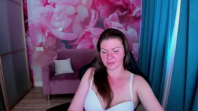 LunaKissesx webcam