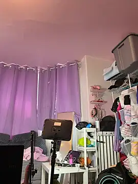 KawaiiKiki_247 webcam