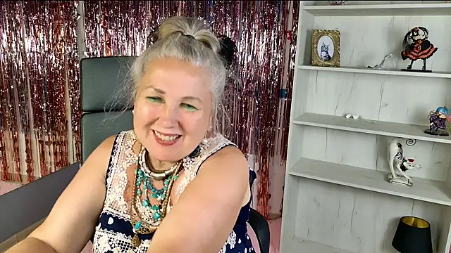 LilaMaharani webcam