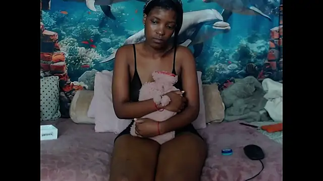 AfricanBarbiee69 webcam