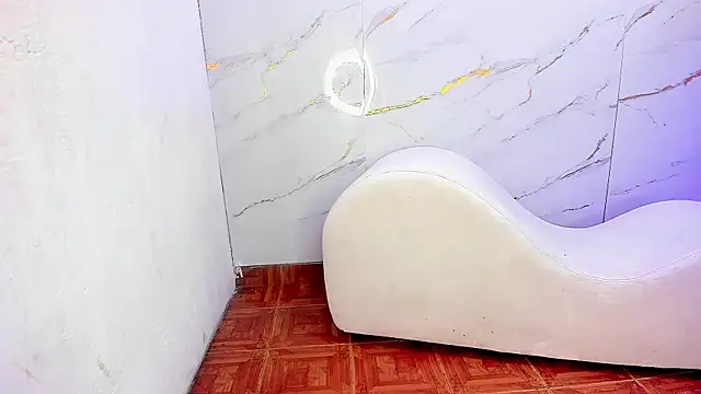 AmazingOrgasm webcam