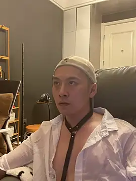 yichen008 Live Web Cam Show