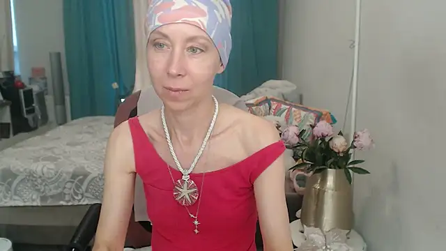LuxuryNika webcam