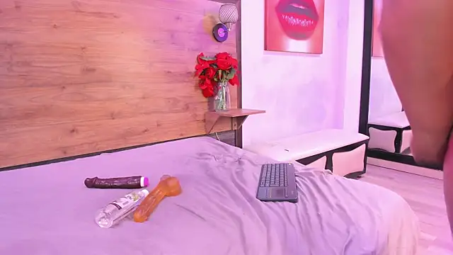 Shanna_Wells webcam