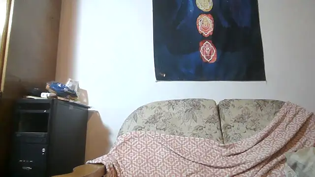 ExquisiteMature webcam