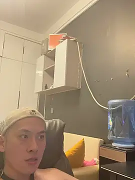 yichen008 Live Web Cam Show