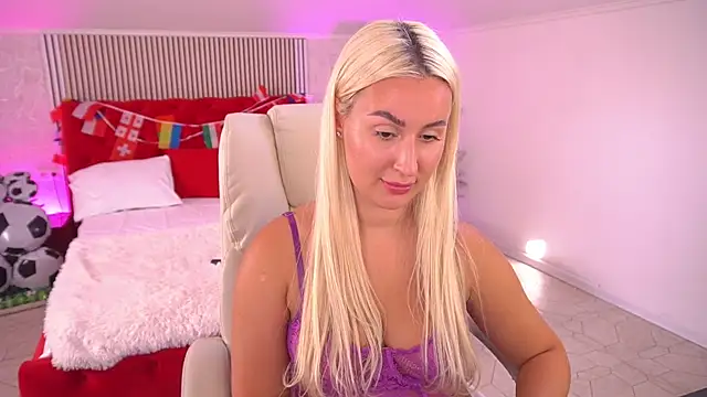 LiaBrazzerr webcam