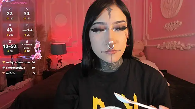 Kat_VonDe