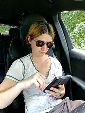 Mercedeswoman8 webcam