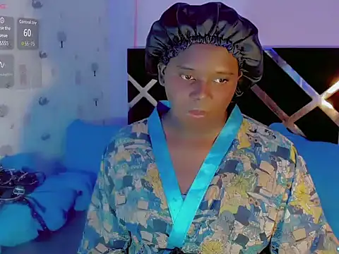 TheperfectblackTS webcam