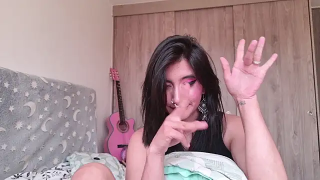 Lunapage_ webcam