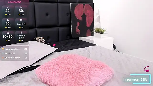 DanellaZambrano webcam
