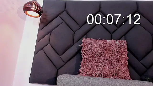 Miia_ferrarii webcam