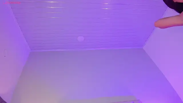 Mia_Carter1 webcam