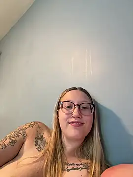 Midnight-Temptation webcam