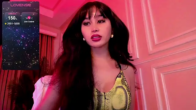 YOURCRISTINAS webcam