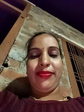 Sexy-Kajal2 live cam on StripChat